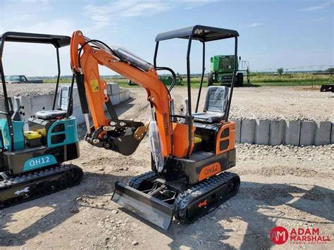 gas powered mini excavators|qh 12 mini excavator.